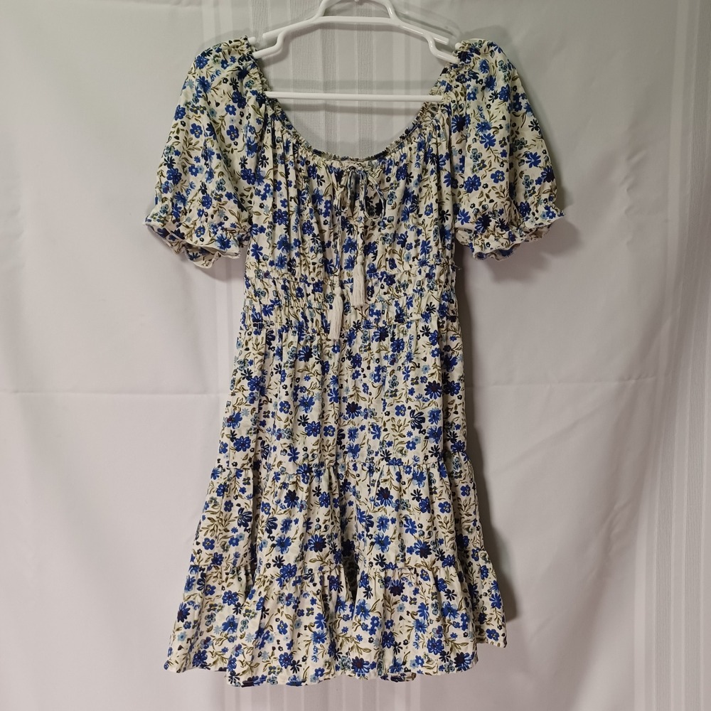 Hint of Blush Dress Womens Small Blue Floral Smocked Waist Tiered Ruffle Mini